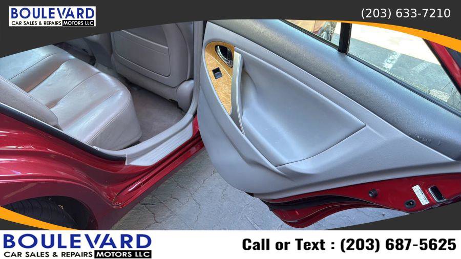 Used 2007 Toyota Camry XLE FWD image 25
