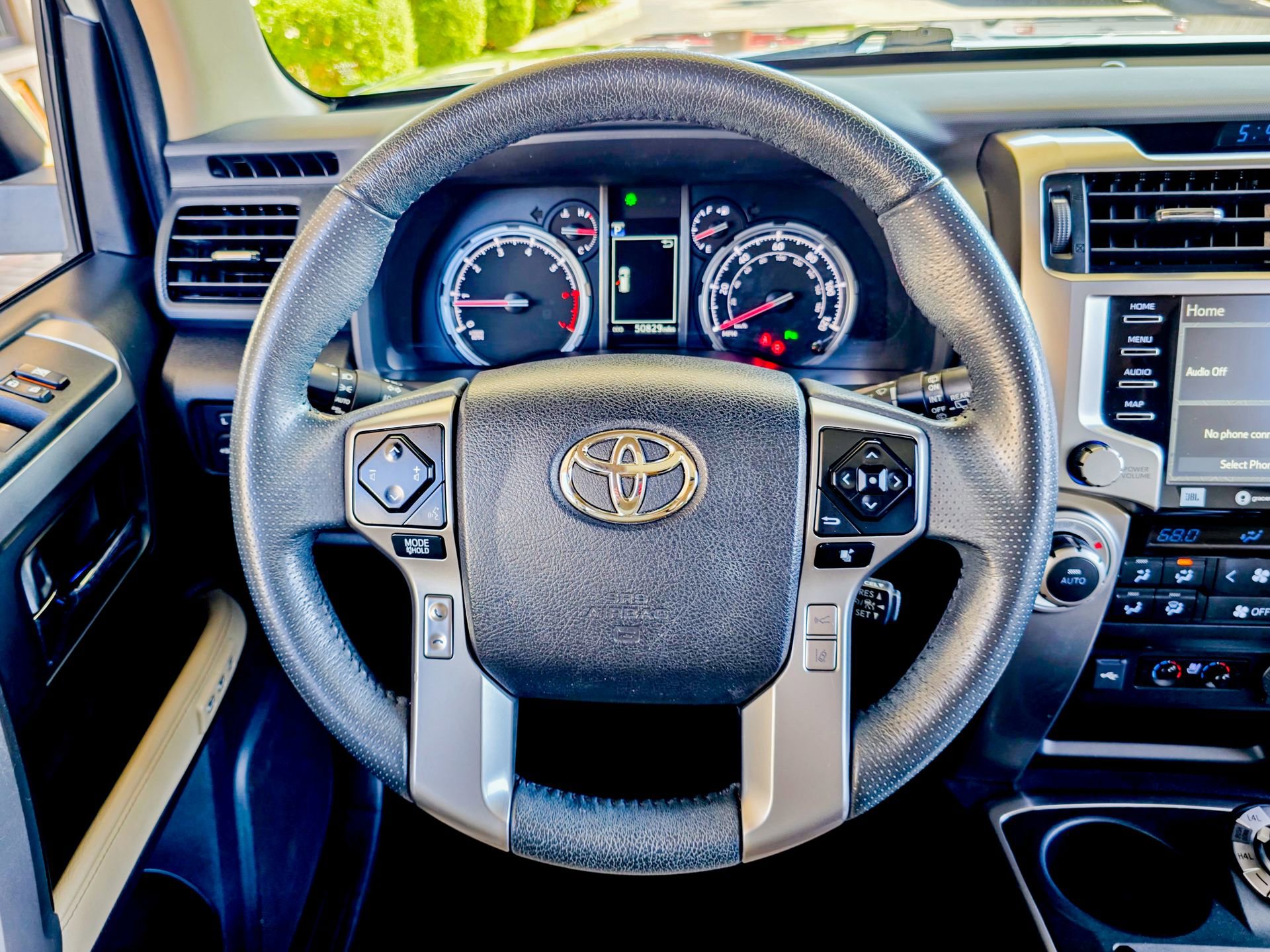 Used 2022 Toyota 4Runner Limited image 35
