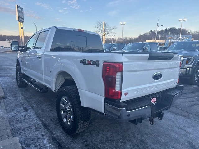 Used 2017 Ford F350 Lariat image 9