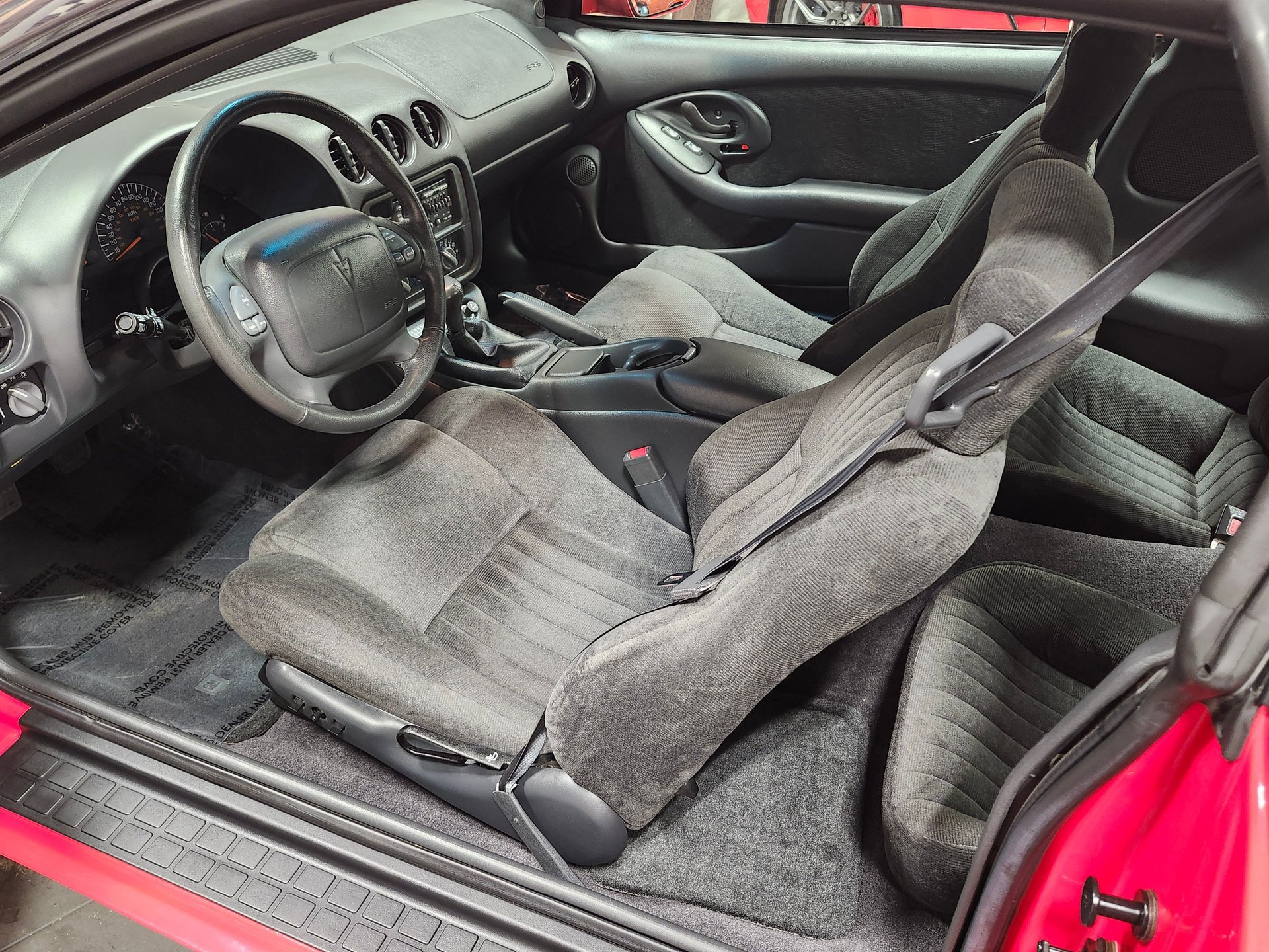 Used 1996 Pontiac Firebird Trans Am RWD image 8