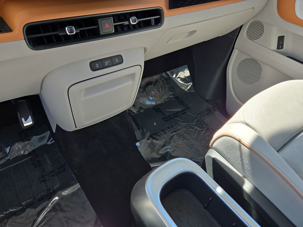 New 2025 Volkswagen ID. Buzz 1st Edition image 25