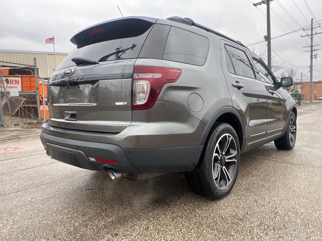 Used 2015 Ford Explorer Sport w/ Equipment Group 401A image 6