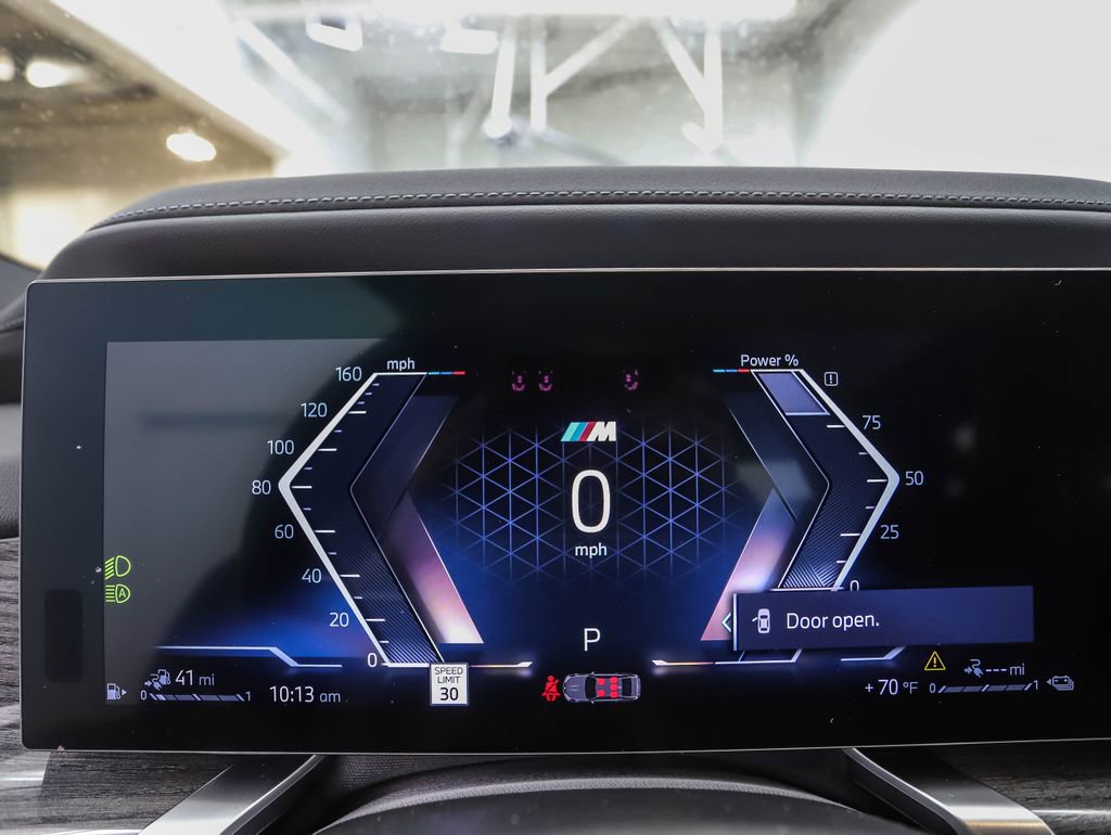 New 2026 BMW 750e xDrive image 15