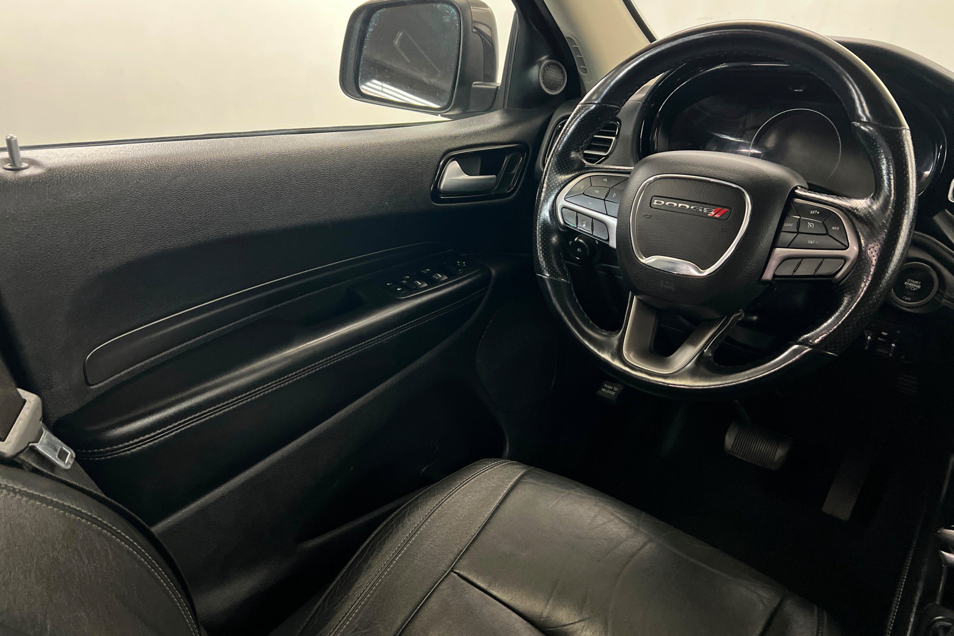 Used 2021 Dodge Durango SXT AWD/4WD image 11