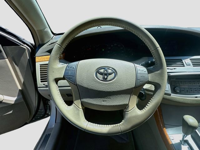 Used 2007 Toyota Avalon XLS FWD image 12