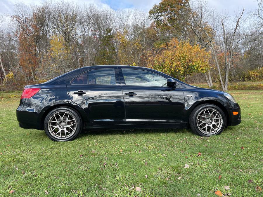 Used 2010 Suzuki Kizashi GTS FWD image 35