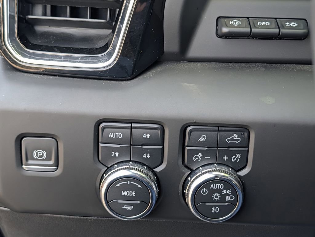 Used 2023 GMC Sierra 1500 Denali Ultimate image 25