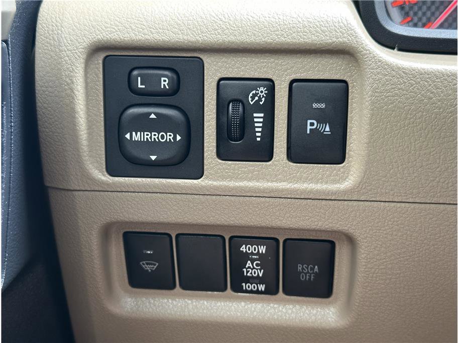 Used 2012 Toyota 4Runner SR5 w/ Convenience Pkg AWD/4WD image 28