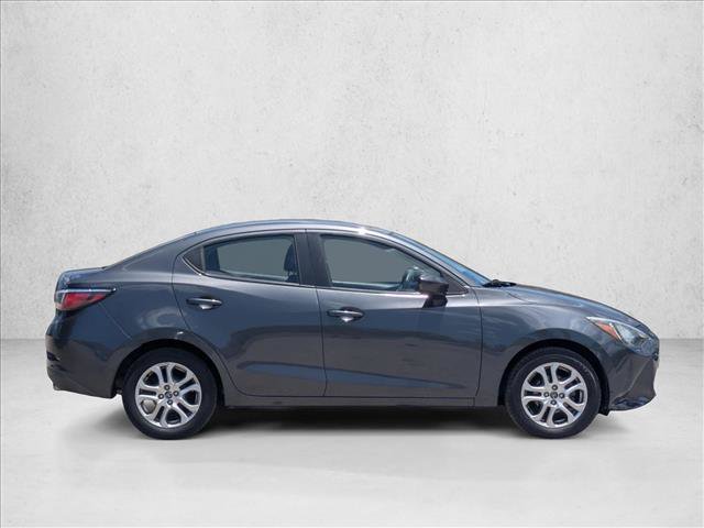 Used 2017 Toyota Yaris iA FWD image 4