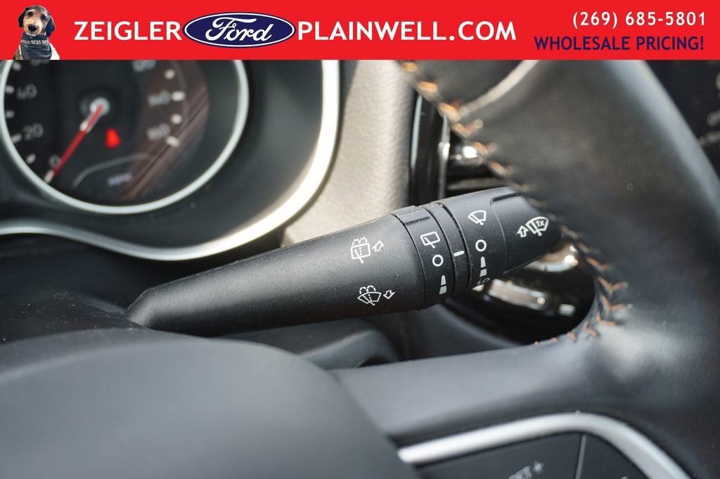 Used 2021 Jeep Compass Limited w/ Sun and Sound Group image 27