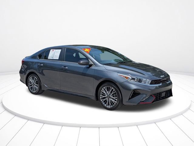 Used 2024 Kia Forte GT-Line FWD image 2