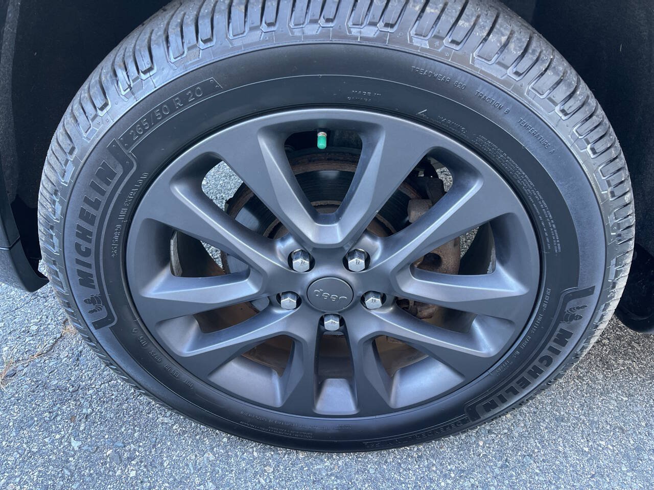 Used 2018 Jeep Grand Cherokee High Altitude AWD/4WD image 27