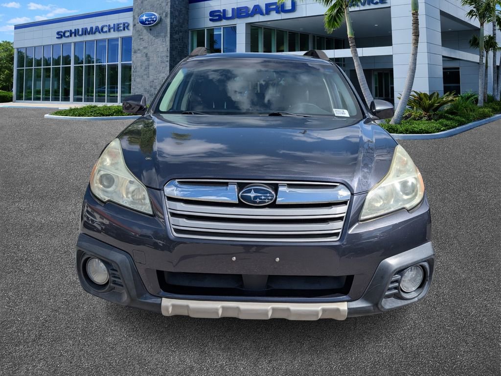 Used 2013 Subaru Outback 2.5i Limited w/ Moonroof Pkg image 2