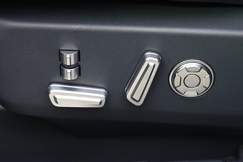 New 2026 Lincoln Nautilus Black Label w/ Jet Appearance Package image 14