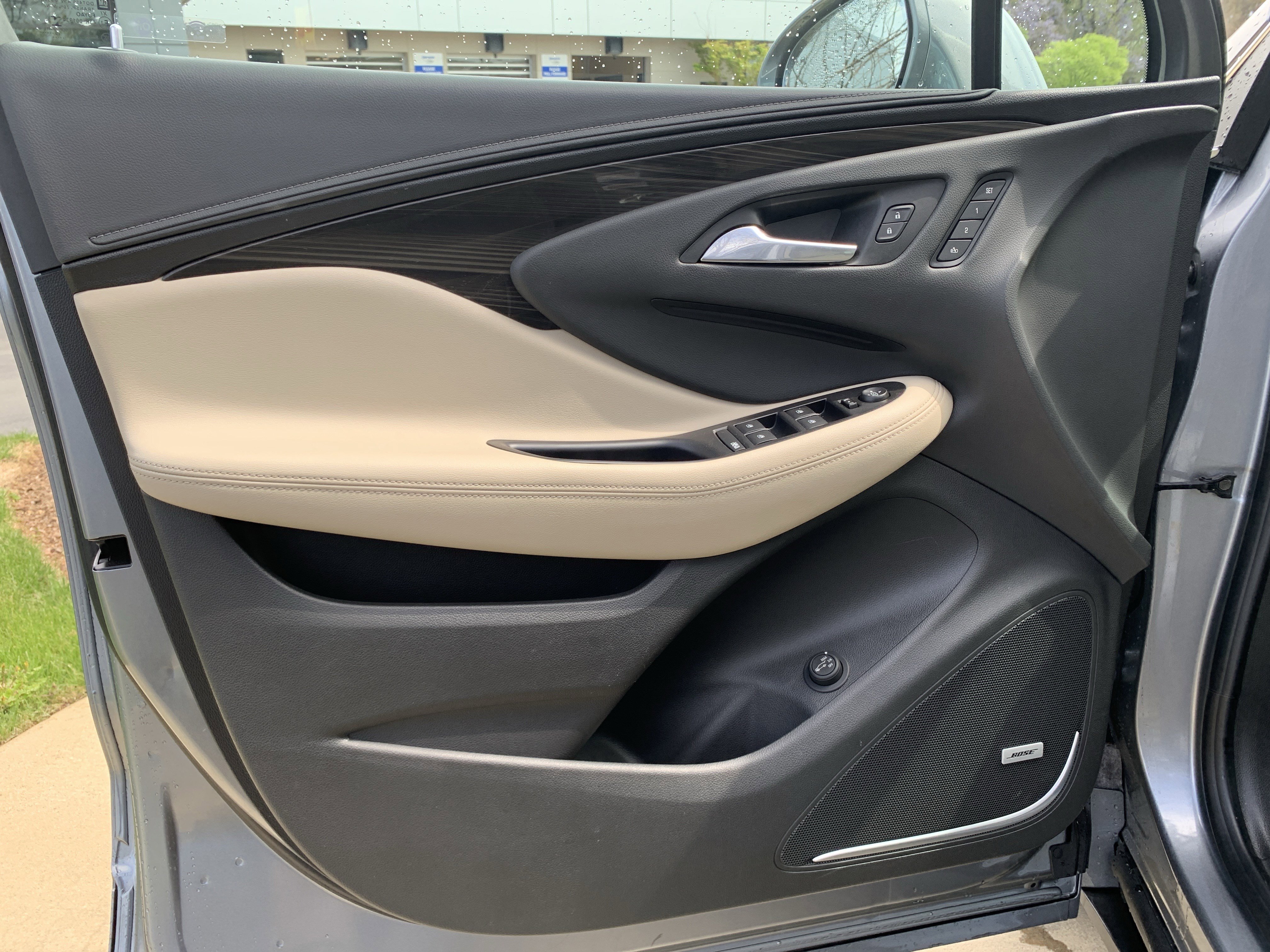 Used 2020 Buick Envision Premium w/ Driver Confidence Package image 14