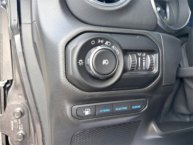 Used 2021 Jeep Wrangler Unlimited Rubicon 4xe w/ Cold Weather Group image 18