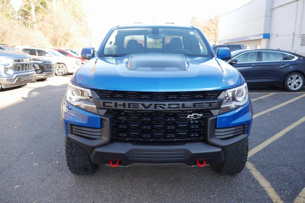 Used 2022 Chevrolet Colorado ZR2 w/ ZR2 Dusk Special Edition image 3