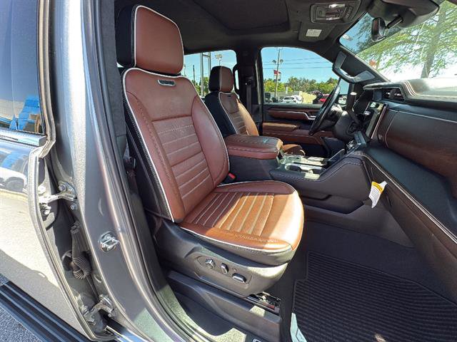 Used 2024 GMC Sierra 2500 Denali Ultimate image 14