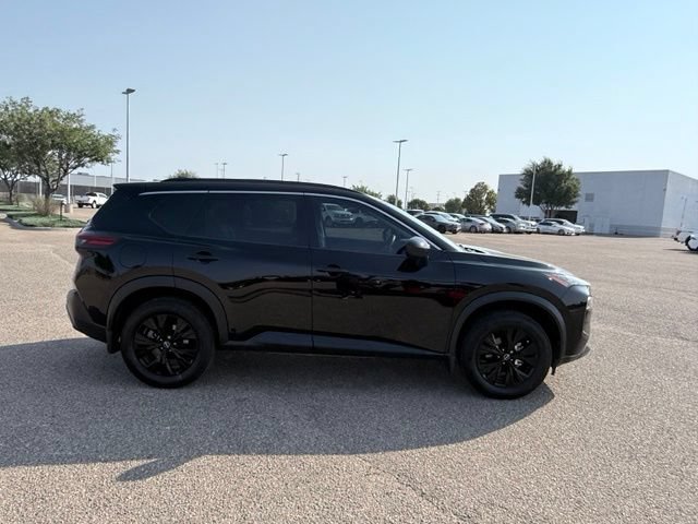 Certified 2023 Nissan Rogue SV w/ SV Premium B Package FWD image 5