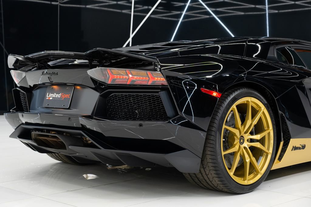 Used 2017 Lamborghini Aventador LP 700-4 image 17