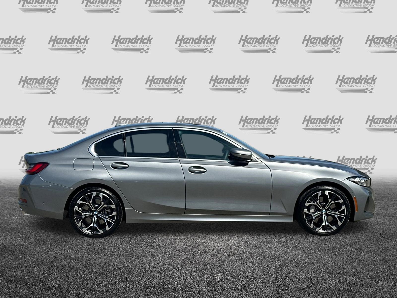 Used 2025 BMW 330i Sedan w/ Convenience Package image 3