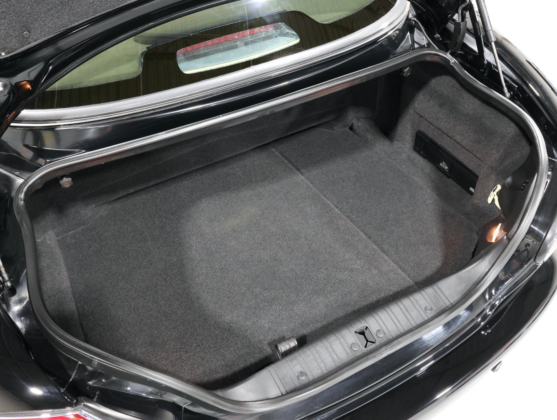 Used 2002 Jaguar XK8 Coupe image 51