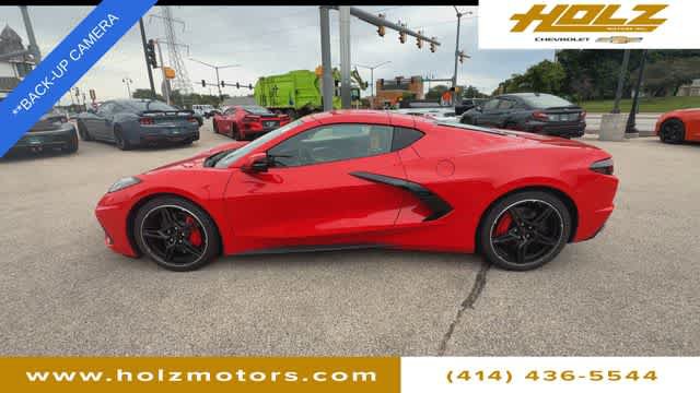 Certified 2022 Chevrolet Corvette Stingray Preferred Cpe w/ Engine Appearance Package RWD image 6