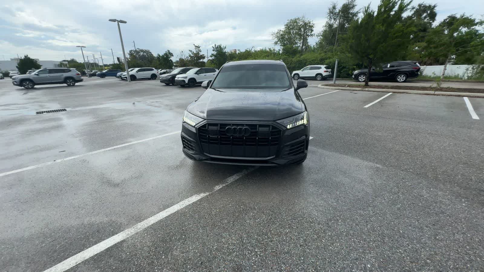 Used 2021 Audi Q7 3.0T Prestige w/ Prestige Package AWD/4WD image 3