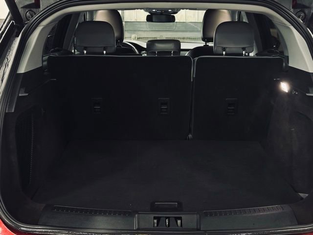 Used 2021 Lincoln Corsair AWD w/ Equipment Group 101A image 9