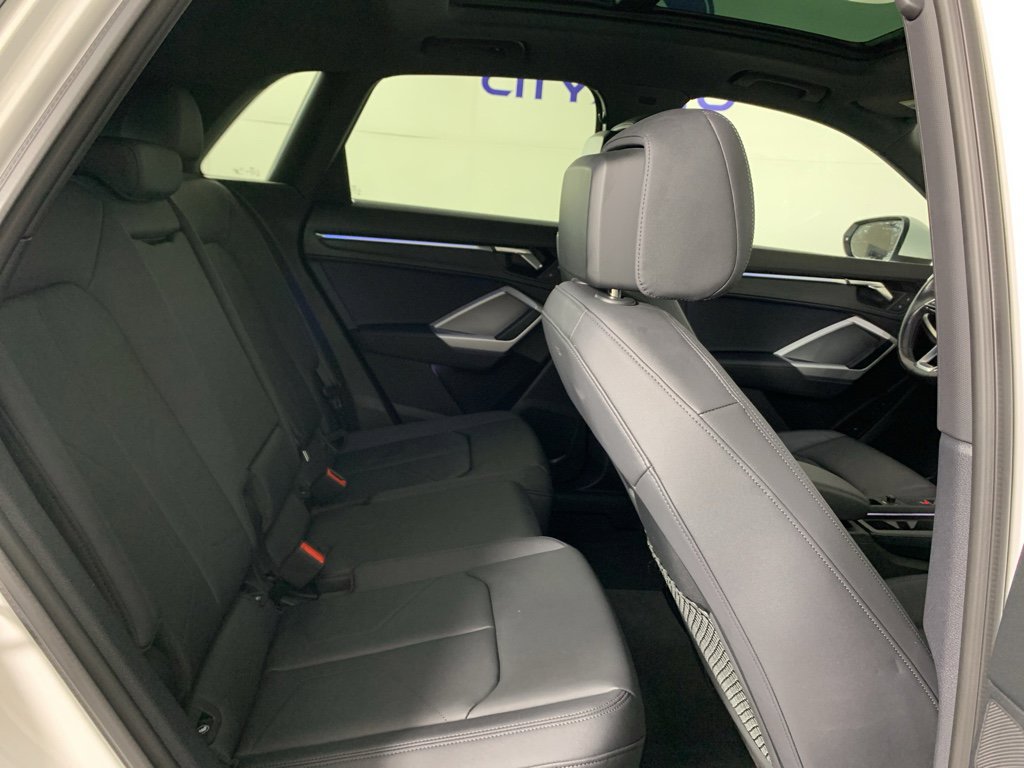 Used 2022 Audi Q3 2.0T Premium Plus image 40