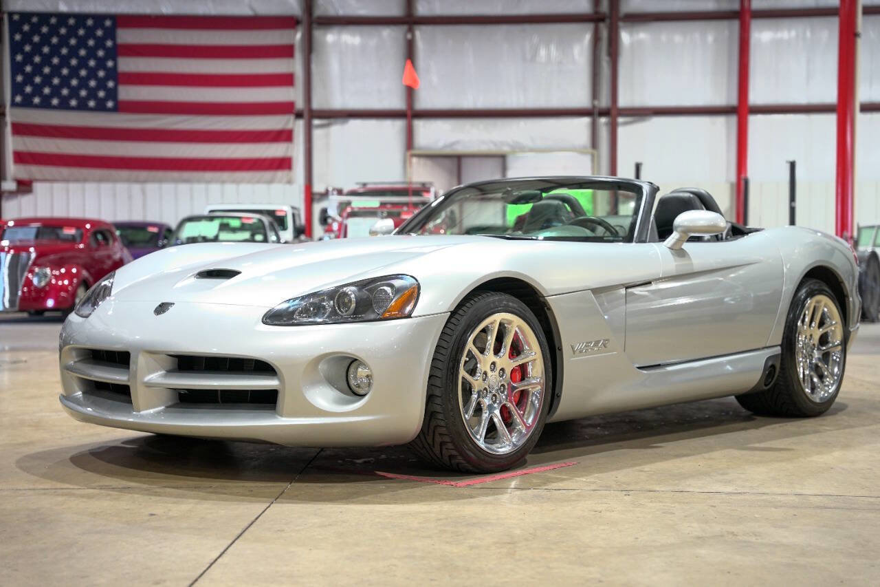 Used 2004 Dodge Viper SRT-10