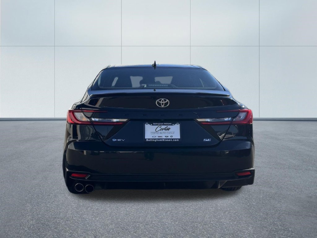 Used 2025 Toyota Camry SE FWD image 6