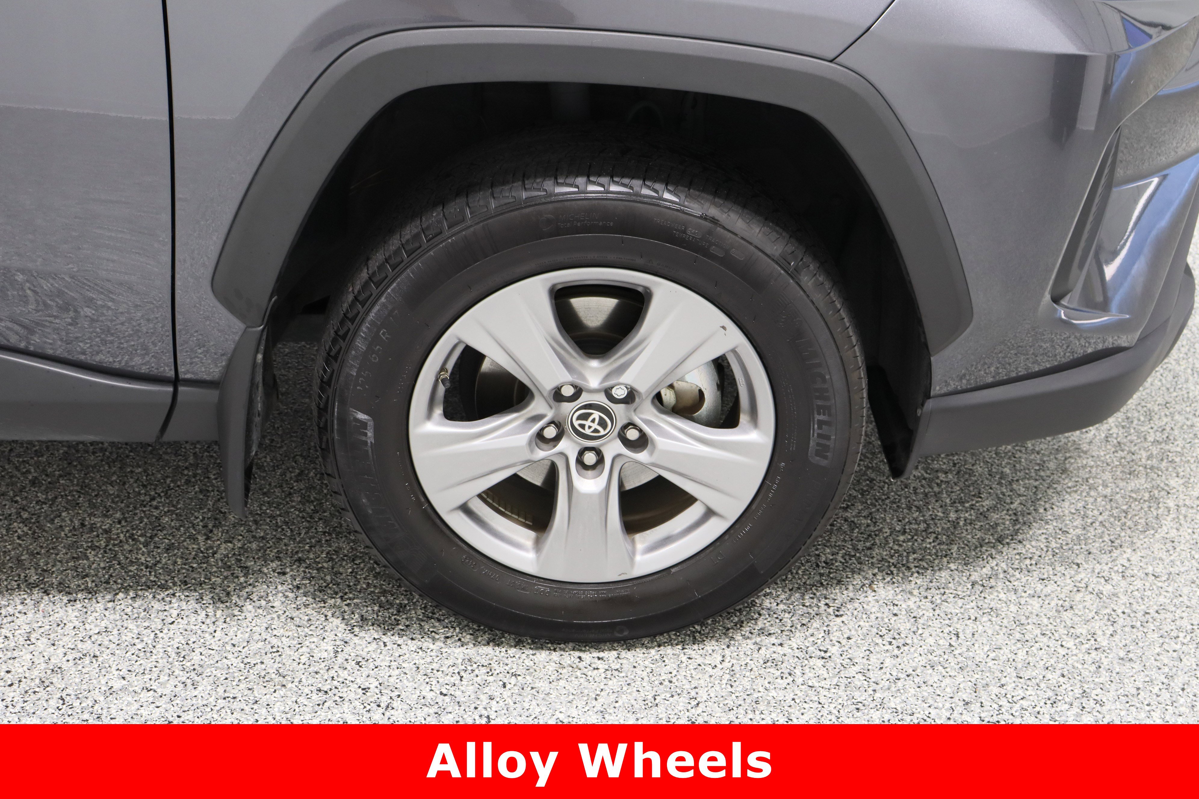 Used 2024 Toyota RAV4 LE image 5