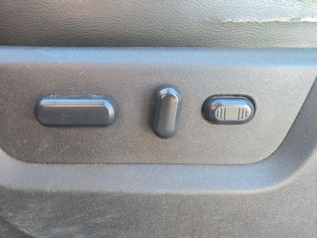 Used 2015 Ford F350 Lariat AWD/4WD image 27