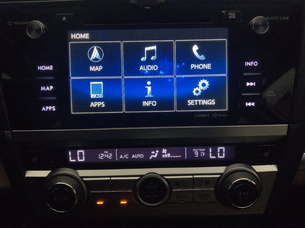 Used 2015 Subaru Legacy 3.6R Limited image 25