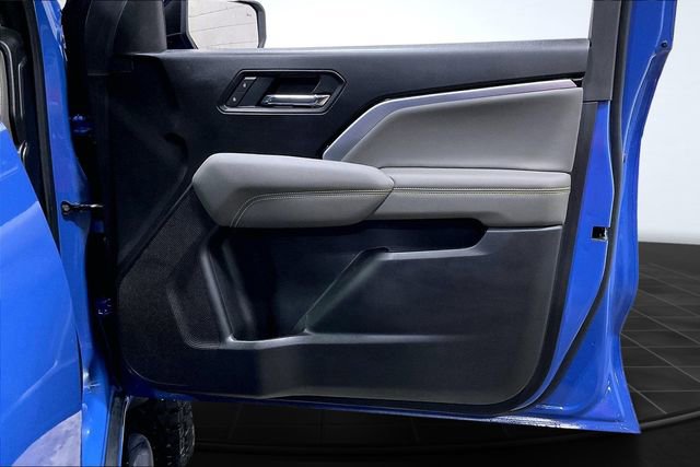 Used 2025 Chevrolet Colorado ZR2 w/ Technology Package image 25