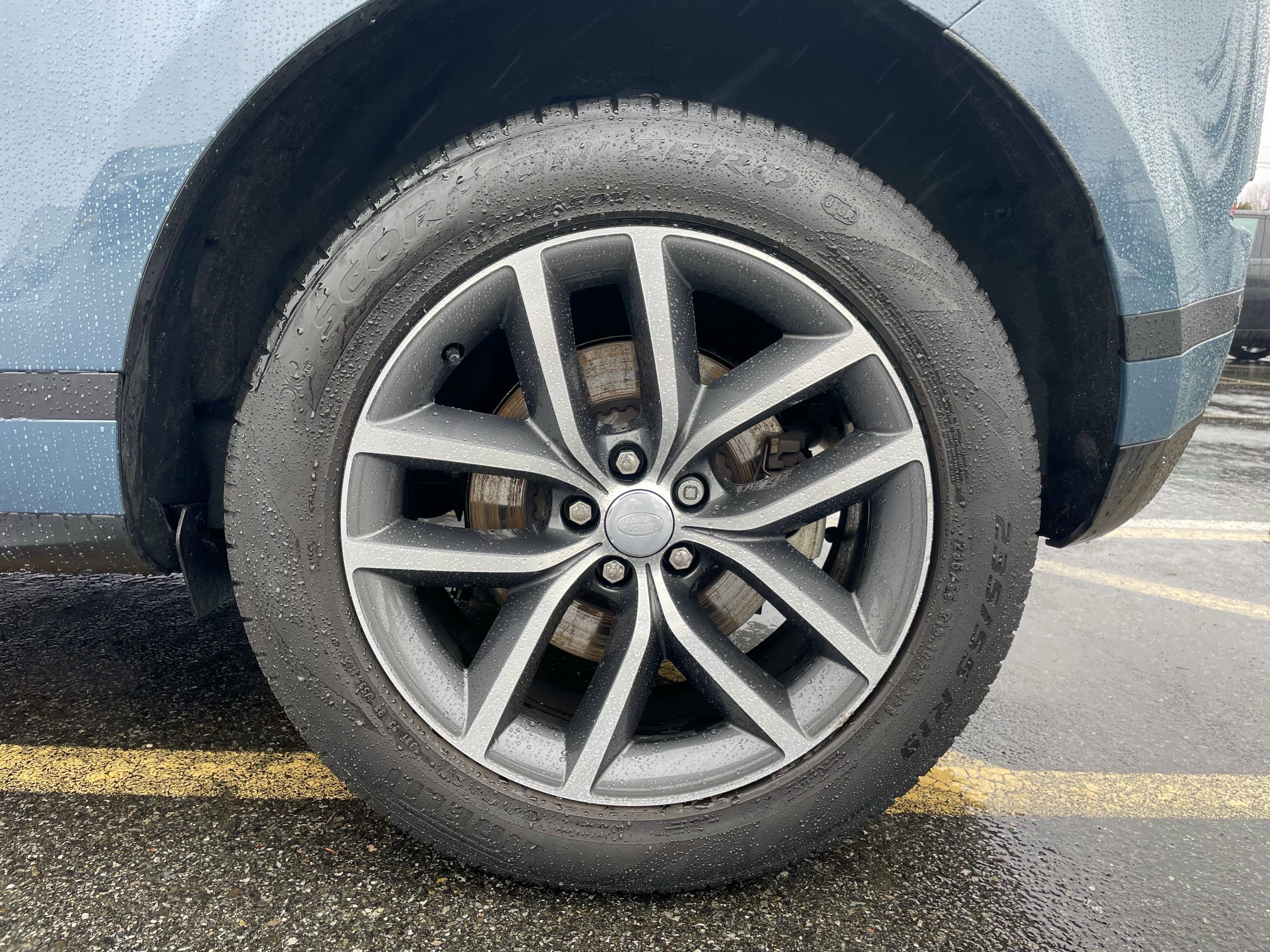 Certified 2024 Land Rover Range Rover Evoque S image 10