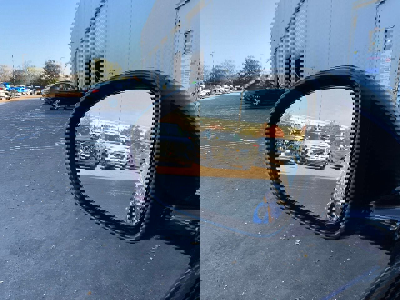 Used 2025 Nissan Altima 2.5 SR image 18