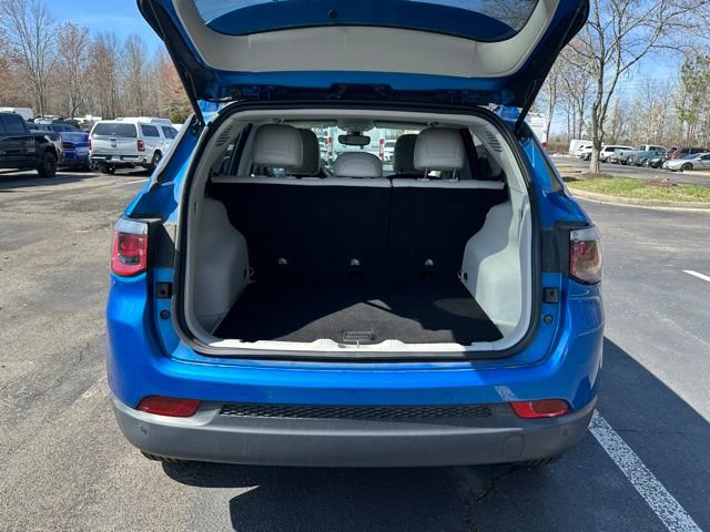 Used 2019 Jeep Compass Latitude w/ Safety & Security Group image 14