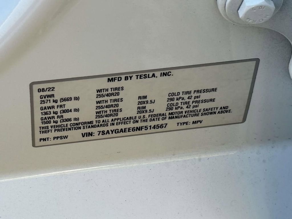 Used 2022 Tesla Model Y Long Range image 34