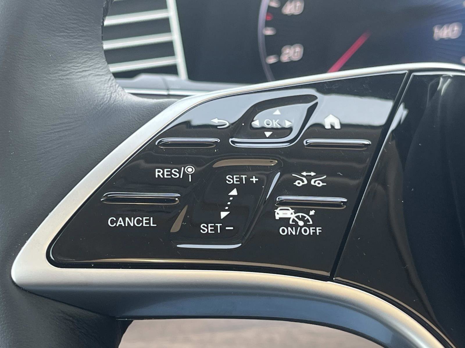 Certified 2025 Mercedes-Benz GLE 450 4MATIC image 29