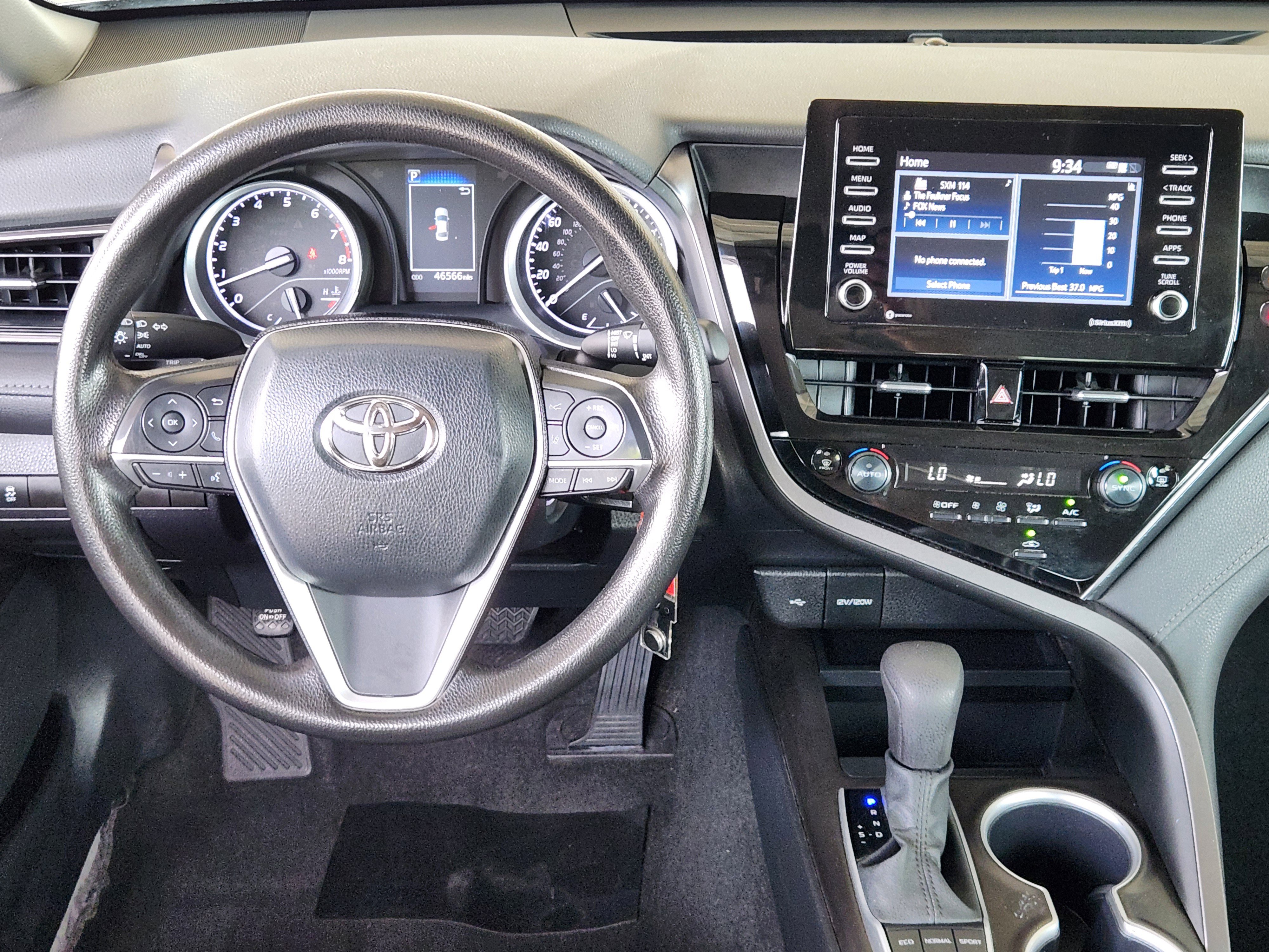 Used 2024 Toyota Camry LE FWD image 28