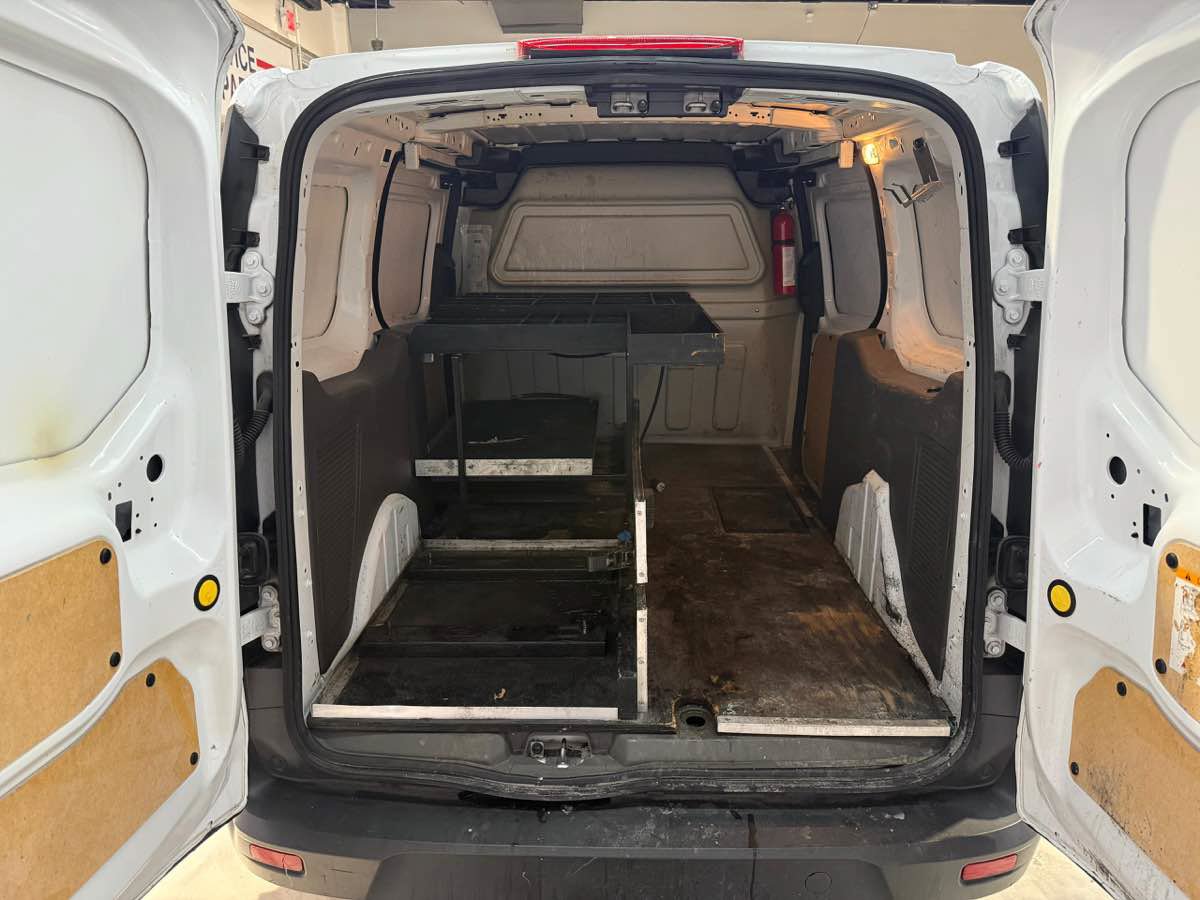 Used 2021 Ford Transit Connect XL FWD image 34