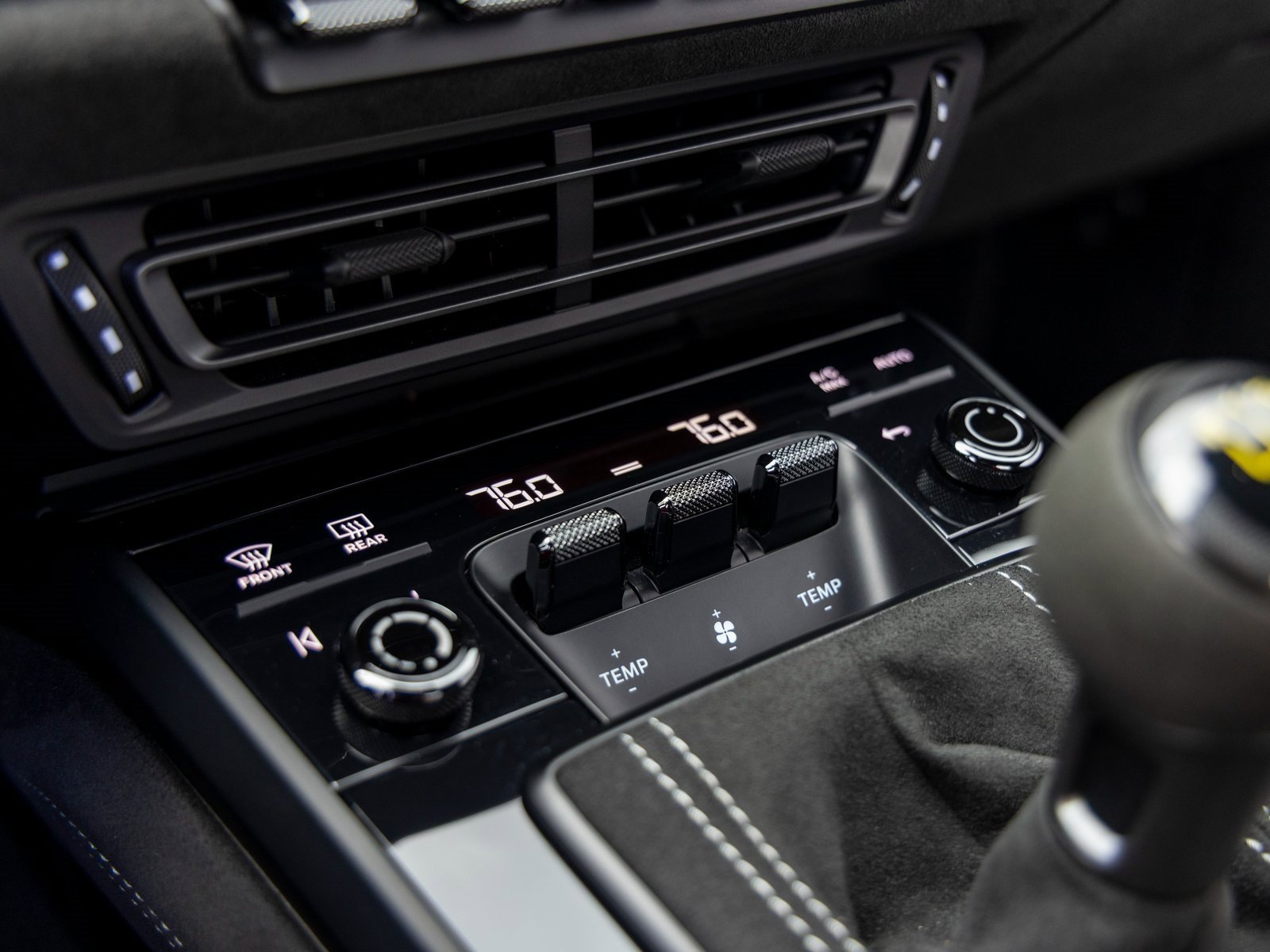 Used 2022 Porsche 911 GT3 image 41