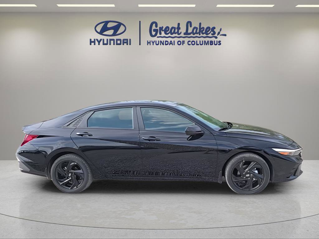 New 2026 Hyundai Elantra Sport FWD image 6