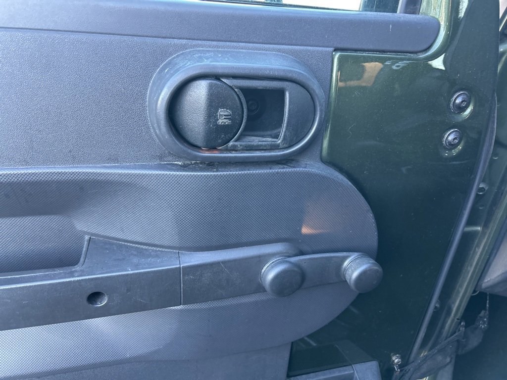 Used 2009 Jeep Wrangler X image 20