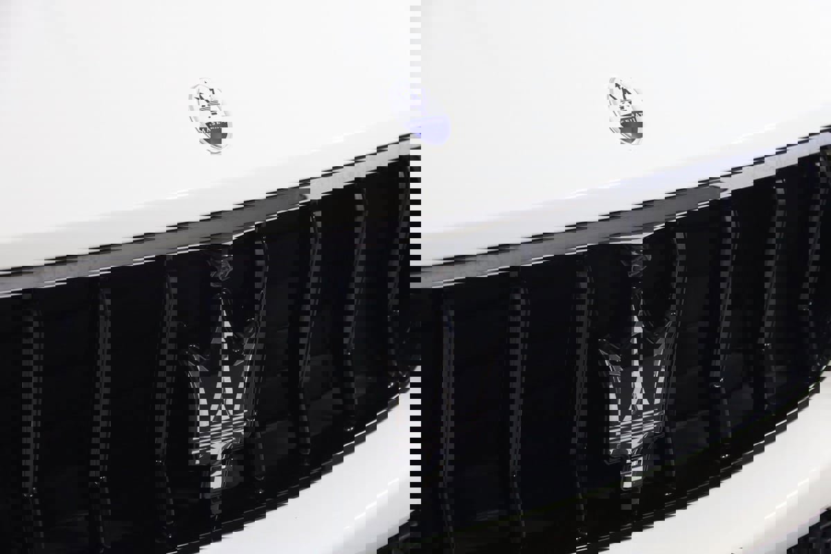 Used 2022 Maserati Levante Modena image 17