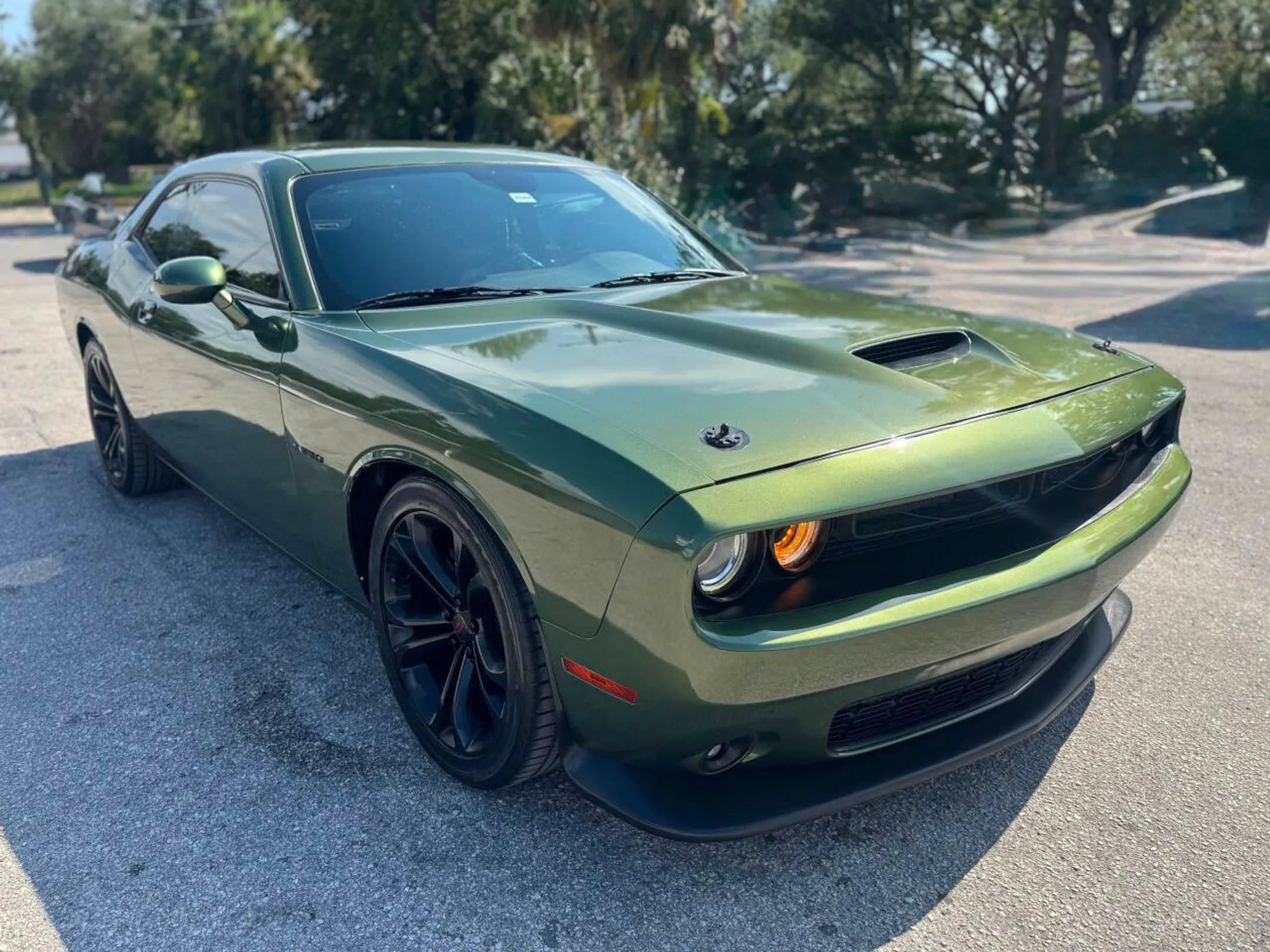 Used 2020 Dodge Challenger R/T RWD image 10