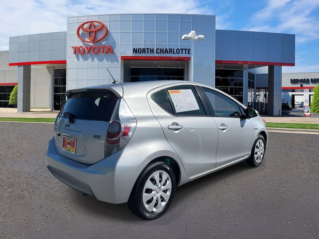 Used 2012 Toyota Prius C Three FWD image 7