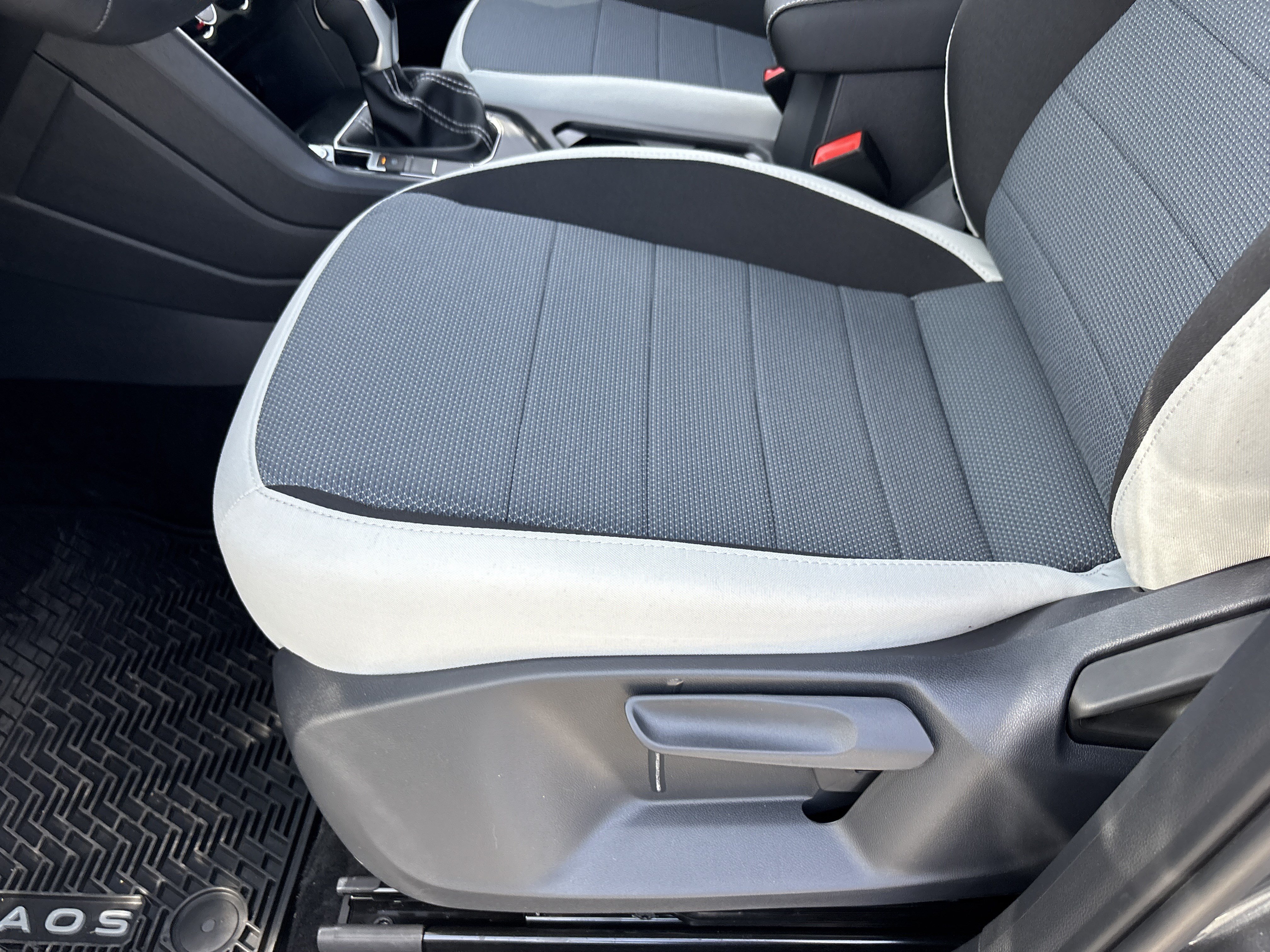 New 2026 Volkswagen Taos S FWD image 17